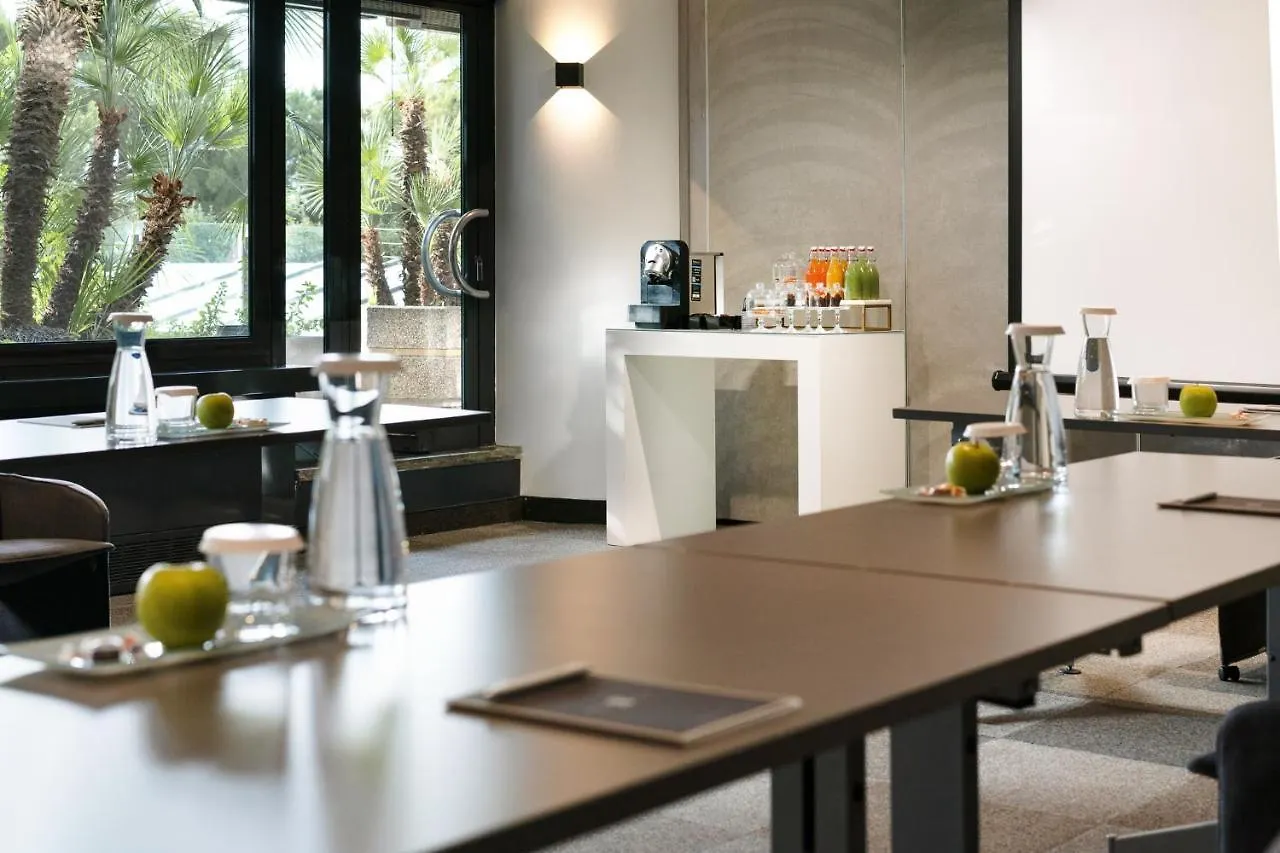 The Nicolaus Hotel Bari