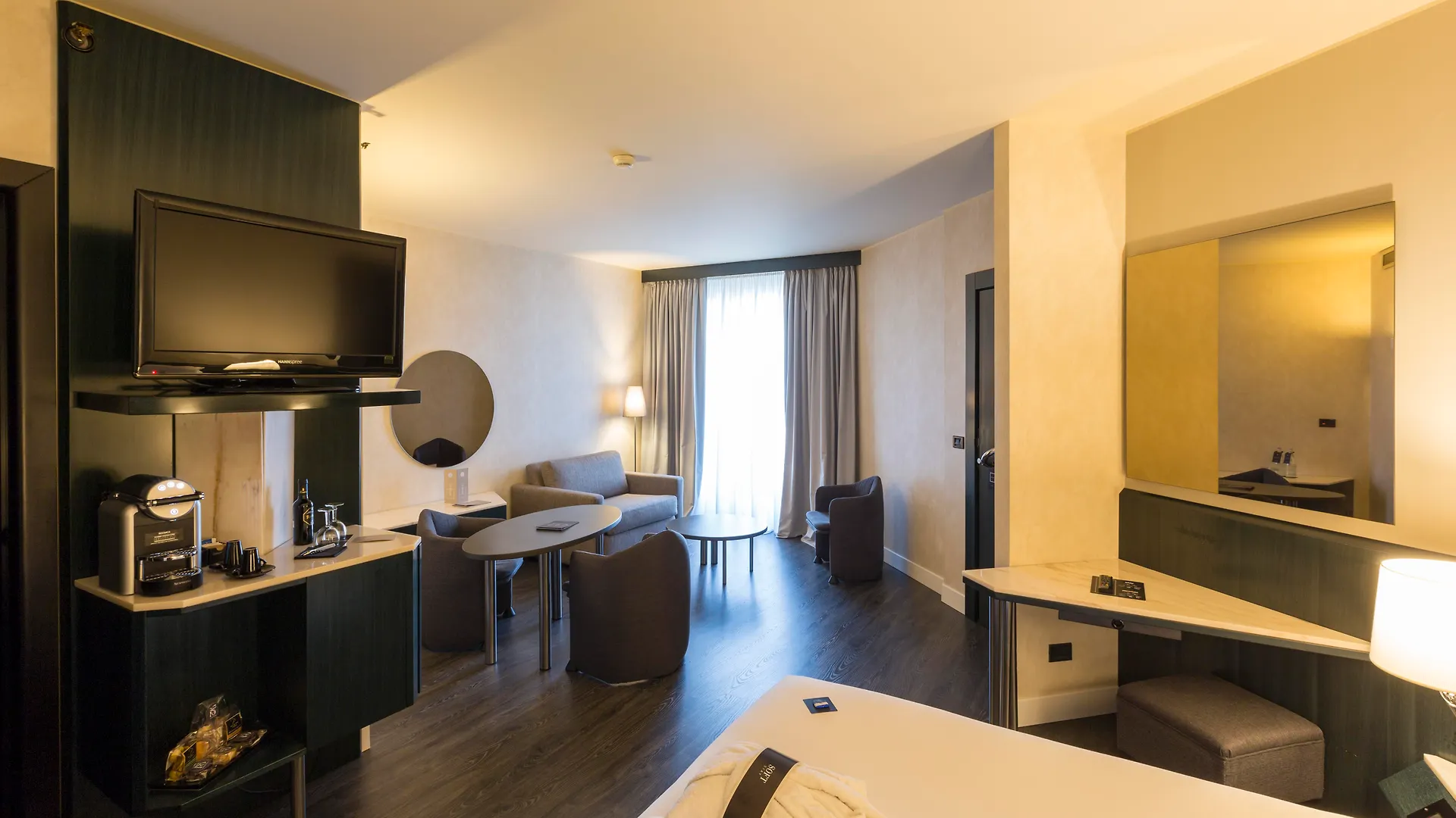 The Nicolaus Hotel Bari 4*,